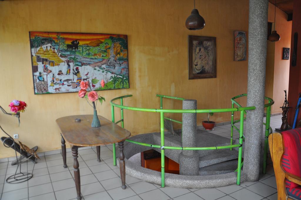 Hotel Napoleon Lagune Lome Bagian luar foto