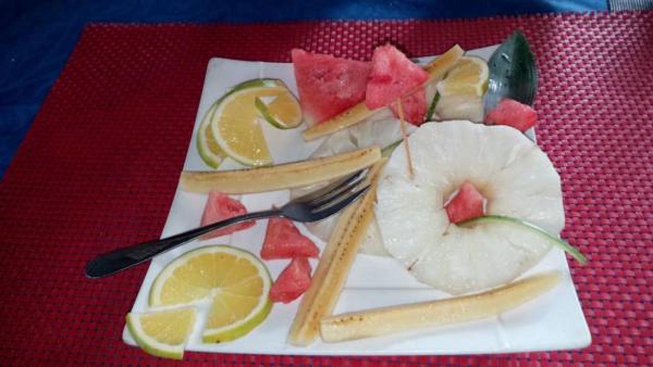 Hotel Napoleon Lagune Lome Bagian luar foto
